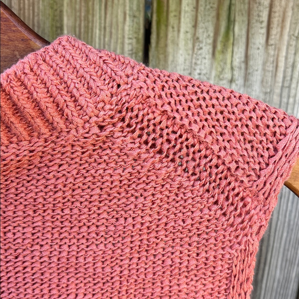 Linen sweater vest🍁🍂 - Picture 7 of 8